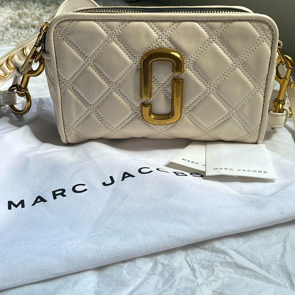 Marc Jacob’s Quilted Softshot in Ivory